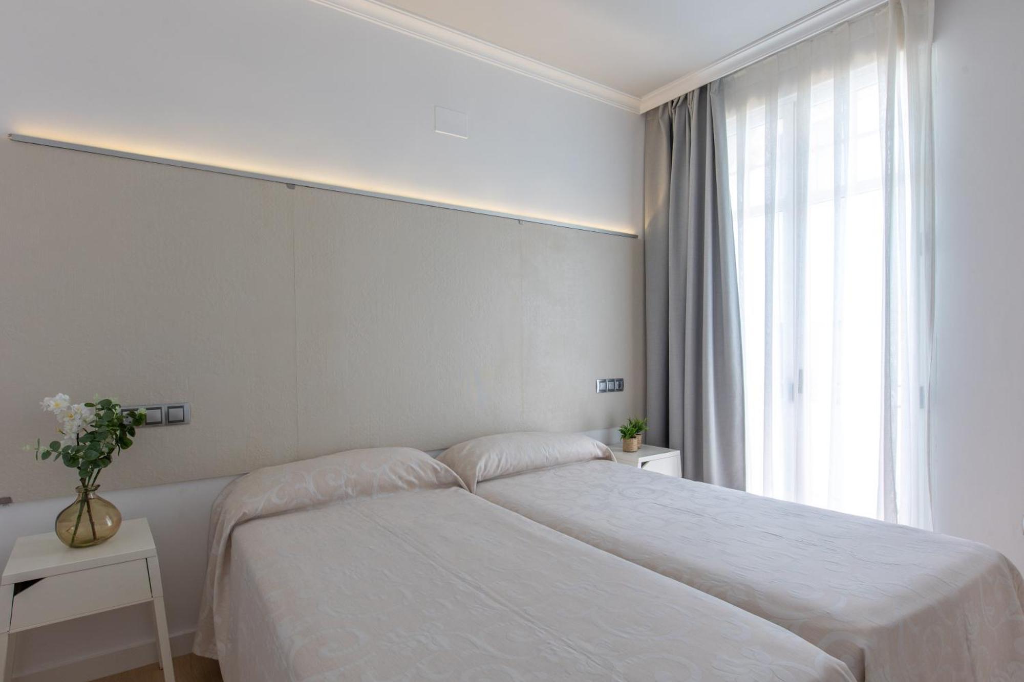 Apartamentos Senabre Palais Benidorm Eksteriør bilde