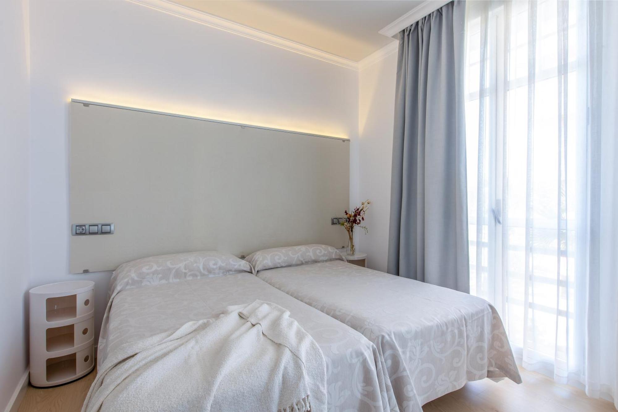 Apartamentos Senabre Palais Benidorm Eksteriør bilde